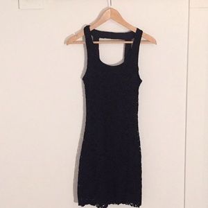 🌱3 for 30$🌱Black lace dress with open back